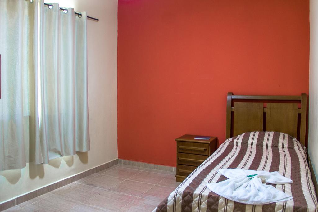 Hotel Pousada Bambuzal Sana Bagian luar foto